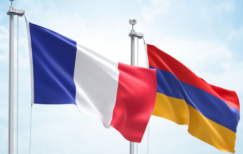 La France devient un État parrain de l’Arménie et prévient l’Azerbaïdjan de s’éloigner selon un responsable politique arménien
