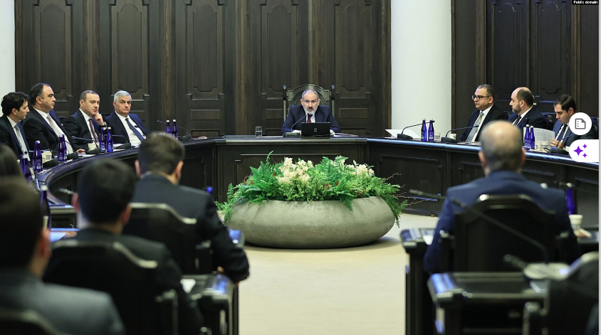 Le gouvernement propose d&rsquo;abolir l&rsquo;exigence d&rsquo;une « majorité stable »