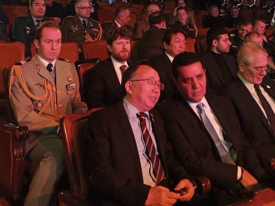 Honoré d&rsquo;avoir pris part à la journée de l&rsquo;armée arménienne