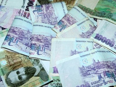 Selon Banque centrale d’Arménie, l&rsquo;augmentation des salaires en Arménie était de 10 % de janvier à novembre 2023