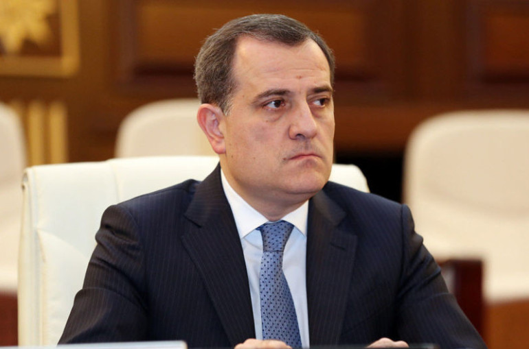 L&rsquo;Azerbaïdjan se surarme mais ne veut pas que l’aide militaire de l&rsquo;UE à l&rsquo;Arménie vienne perturber la paix au Sud-Caucase