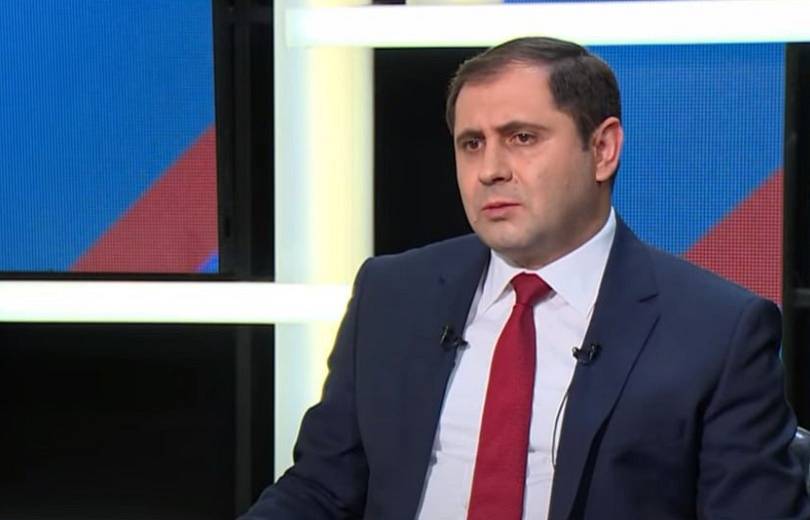 Dans le processus d&rsquo;acquisition d&rsquo;armes, l&rsquo;Arménie a également acquis de nouveaux partenaires au niveau des superpuissances affirme Suren Papikyan