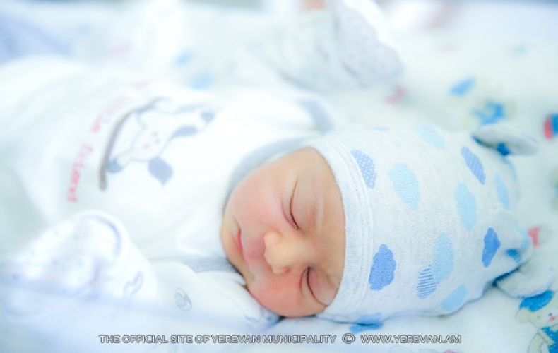 29 bébés nés dans des familles déplacées d&rsquo;Artsakh à Erevan la semaine dernière