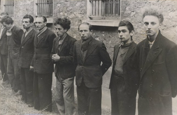 Au mémorial de la Shoah : des documents inédits pour présenter Manouchian et tous les étrangers de la résistance