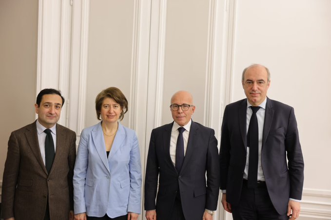 Nous avons reçu avec Olivier Marleix l&rsquo;ambassadrice d&rsquo;Arménie