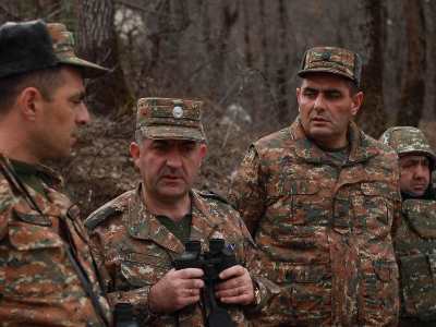Le chef d&rsquo;état-major de l’armée arménienne a visité les zones frontalières Sud-Est et Sud-Ouest de l’Arménie