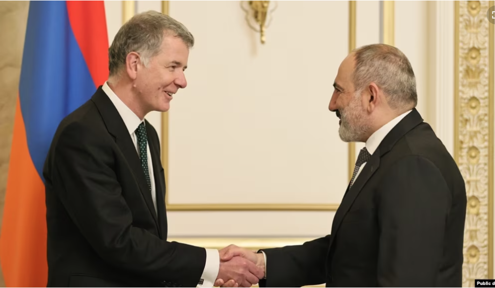 Pashinian rencontre à nouveau le chef des espions britanniques