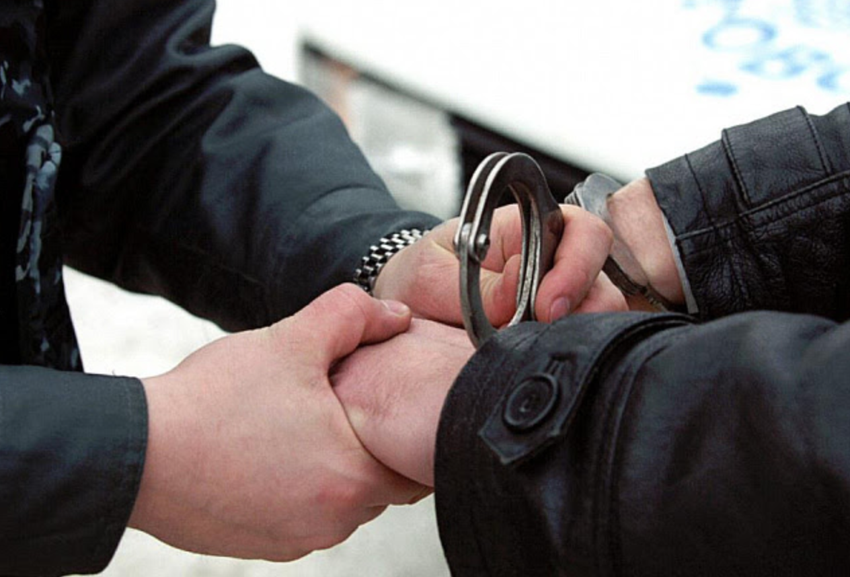 Cinq hauts responsables du ministère de l&rsquo;Économie, dont l&rsquo;ancien ministre Kerobian, accusés de corruption