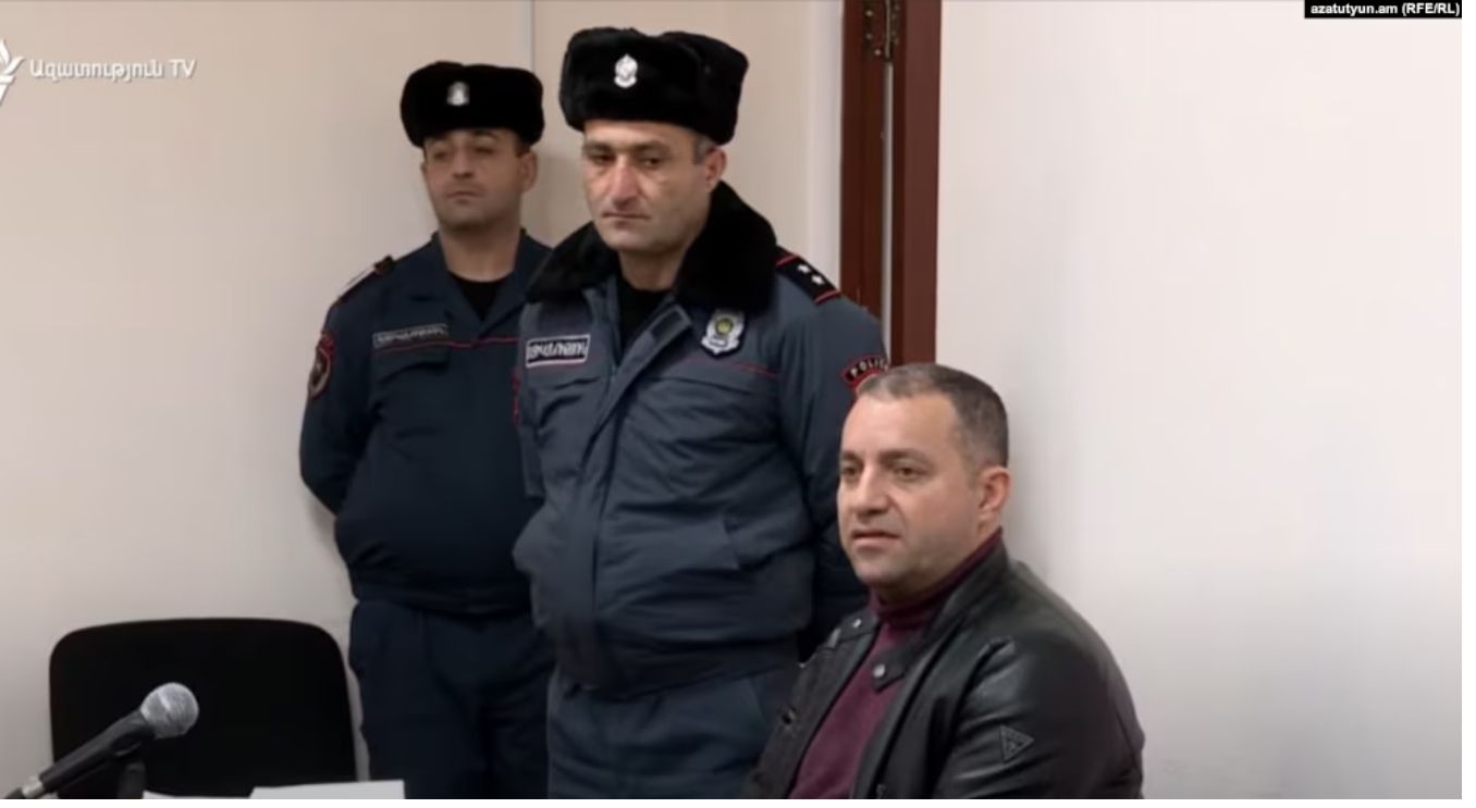 L&rsquo;ex-ministre de l&rsquo;économie assigné à résidence