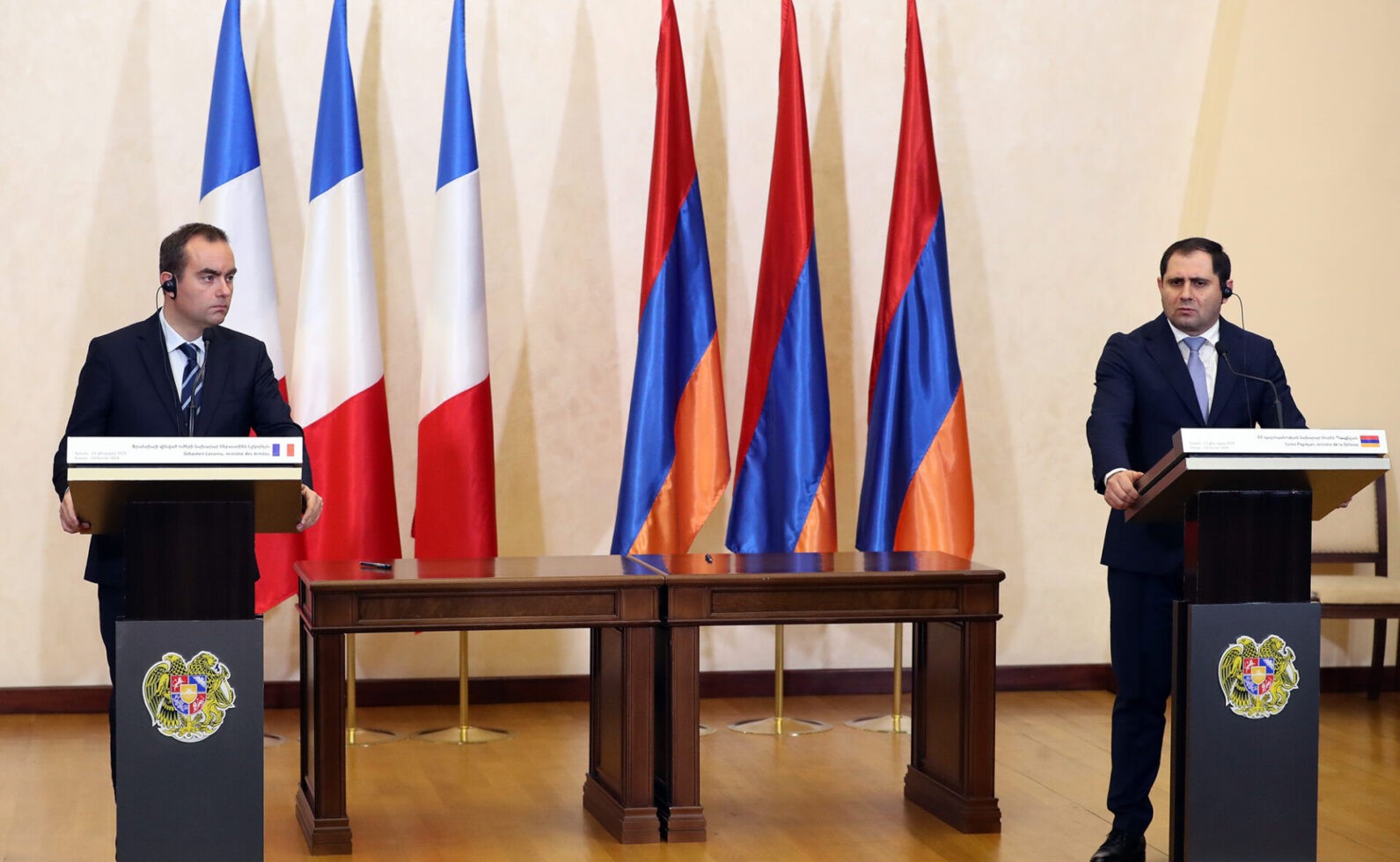 Sébastien Lecornu à Erévan : Si nécessaire, la France est également prête à fournir des missiles de différentes portées à l&rsquo;Arménie