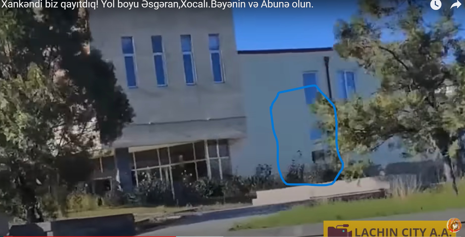 Des vandales azerbaïdjanais ont démantelé le monument de Charles Aznavour à Stepanakert en Artsakh occupé