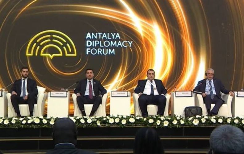 La Turquie veut réguler pleinement ses relations avec l&rsquo;Arménie affirme Serdar Kiliç au Forum diplomatique d’Antalya