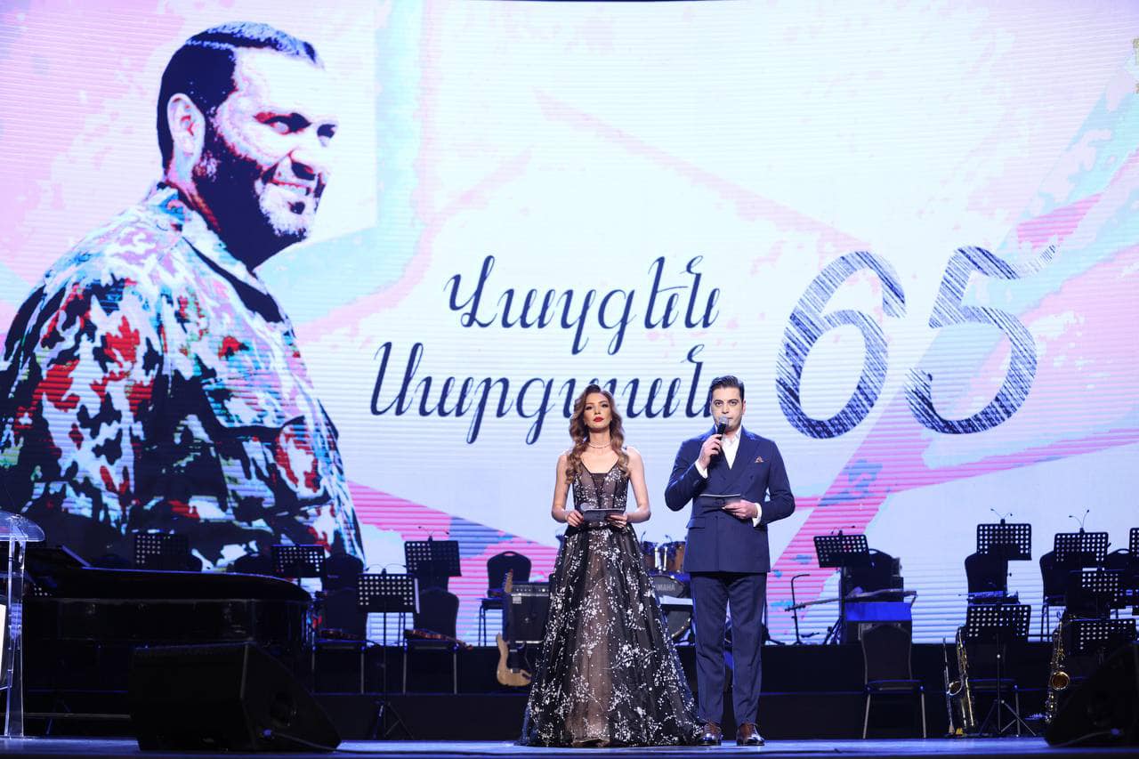 Le 65e anniversaire du héros national arménien Vazgen Sargsyan à Erévan
