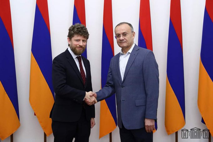 Entretien avec M. Seyran Ohanyan