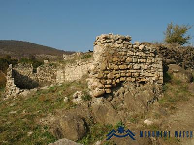 Des vandales azerbaïdjanais ont pris pour cible l&rsquo;Église Saint-Sauveur de Krkjan en Artsakh occupé selon monumentwatch.org