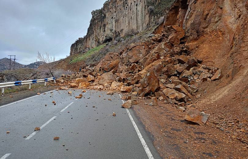 La route menant à Jermouk est fermée suite aux chutes de pierres