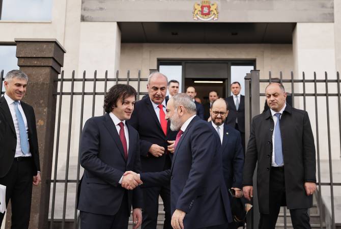Nikol Pachinian et Irakli Kobakhidze ont visité le nouveau bâtiment de l&rsquo;ambassade de Géorgie en Arménie