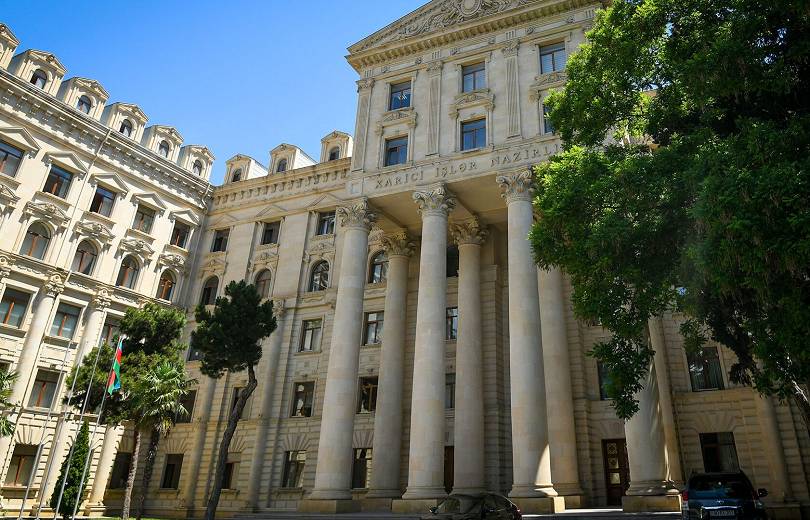 Le ministère des Affaires étrangères de l&rsquo;Azerbaïdjan continue d’accuser l&rsquo;Arménie pour l’explosion de mines en territoire de l’Artsakh occupé
