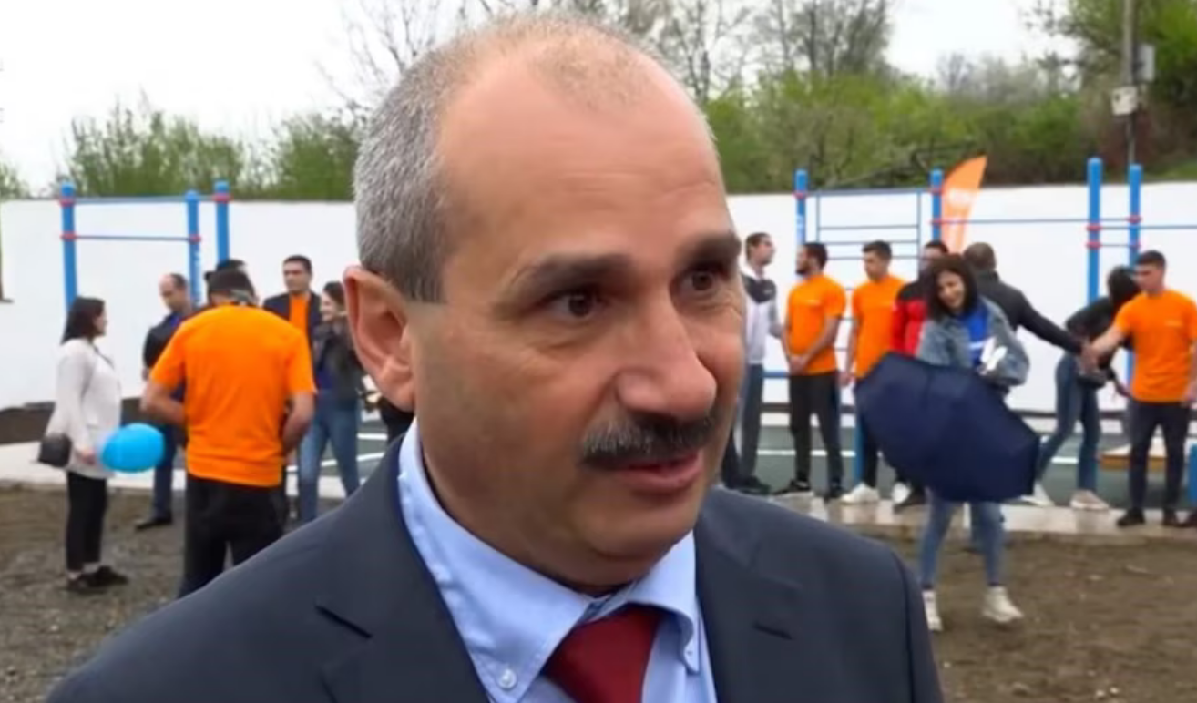 Un ancien responsable du Karabakh tout juste arrivé de Stepanakert arrêté en Arménie