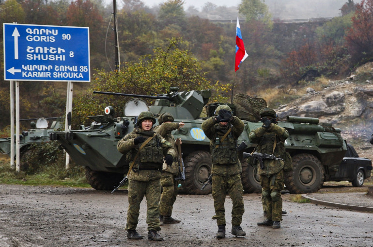 L&rsquo;Azerbaïdjan a l&rsquo;intention d&rsquo;impliquer des soldats de maintien de la paix russes dans les opérations de déminage en Artsakh occupé