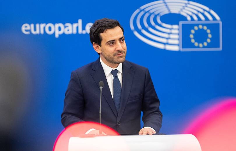 Le ministre français des Affaires étrangères Stéphane Séjourné s&rsquo;est dit préoccupé par la rhétorique azérie