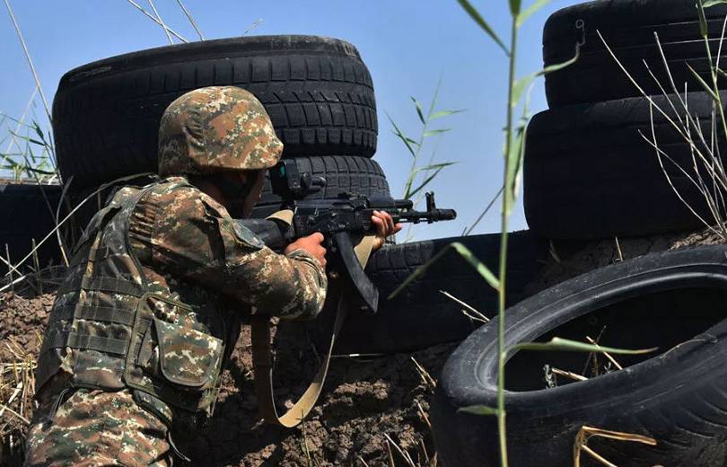 Les unités azerbaïdjanaises ont de nouveau ouvert le feu en direction des positions arméniennes la nuit dernière