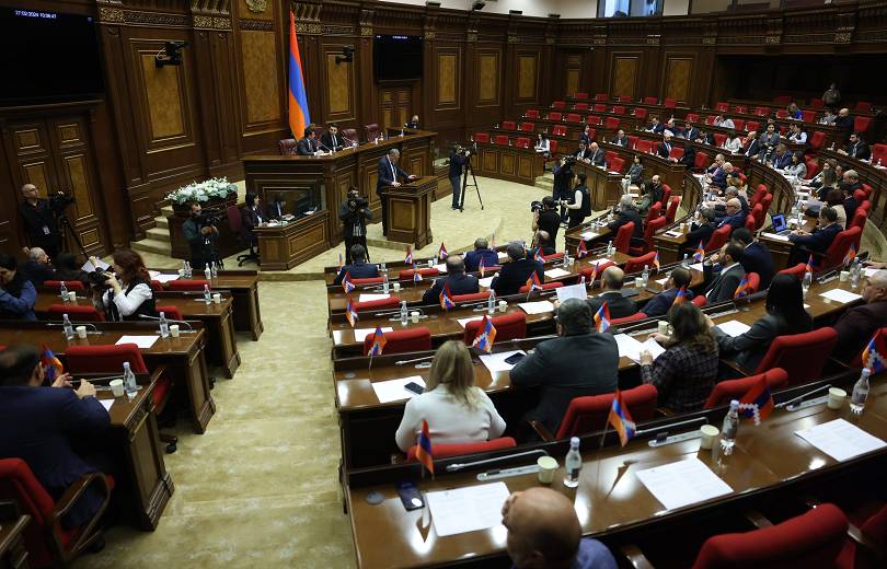 L&rsquo;opposition propose de tenir une session d&rsquo;urgence de l&rsquo;Assemblée nationale sur la question de la démarcation des frontières et de la démarcation entre l&rsquo;Arménie et l&rsquo;Azerbaïdjan