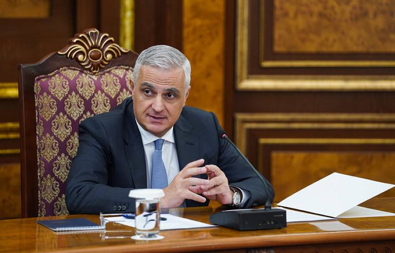 La coopération avec les États-Unis et l’Union européenne n’est pas dirigée contre l’UEE affirme Mher Grigoryan