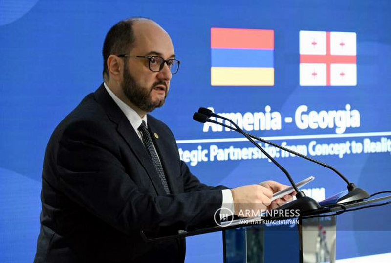 Le Caucase du Sud peut devenir une nouvelle plaque tournante de transit entre l&rsquo;Est et l&rsquo;Ouest, le Nord et le Sud