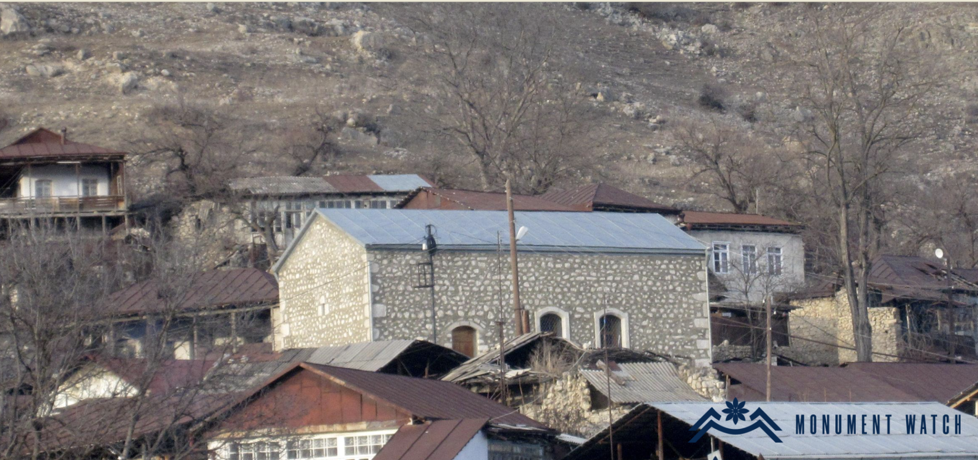 L&rsquo;Azerbaïdjan a rasé en grande partie le village arménien de Karintak près de Chouchi en Artsakh occupé