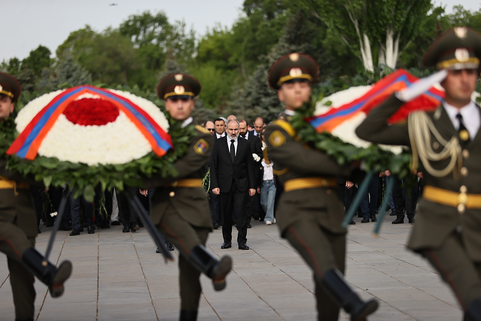 Nikol Pachinian et d&rsquo;autres hauts responsables du gouvernement arménien ont rendu hommage à la mémoire de 1,5 million d&rsquo;Arméniens victimes du génocide