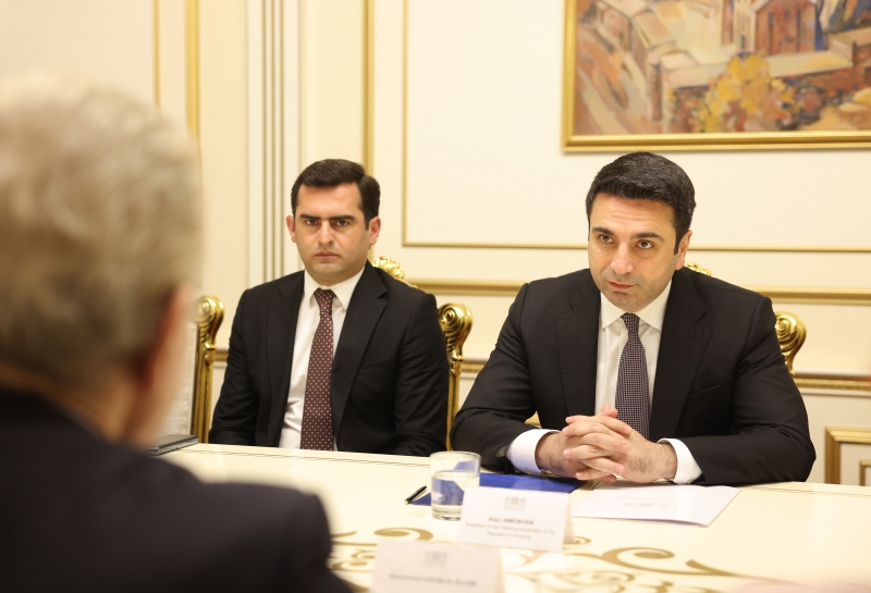 Alen Simonian se dit intéressé par le gaz azerbaïdjanais