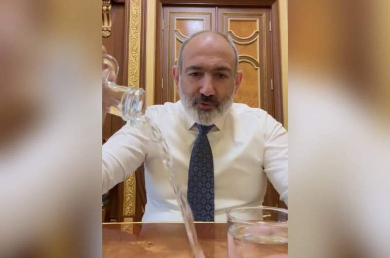 Nikol Pachinian dans une intervention télévisée de la série « Conversations sur l&rsquo;État » explique comment les droits et les responsabilités peuvent être flous