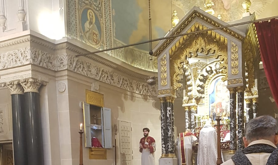 Célébration à l&rsquo;Eglise Apostolique