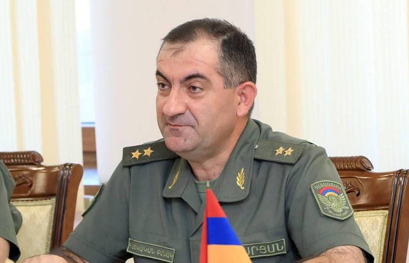 Le ministère de la Défense confirme qu’Edward Asryan est citoyen d’Arménie et non de Russie, tout comme son fils qui effectue son service au sein de l’armée arménienne