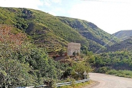 L&rsquo;église arménienne d&rsquo;Aghavno en Artsakh occupé est en danger de destruction