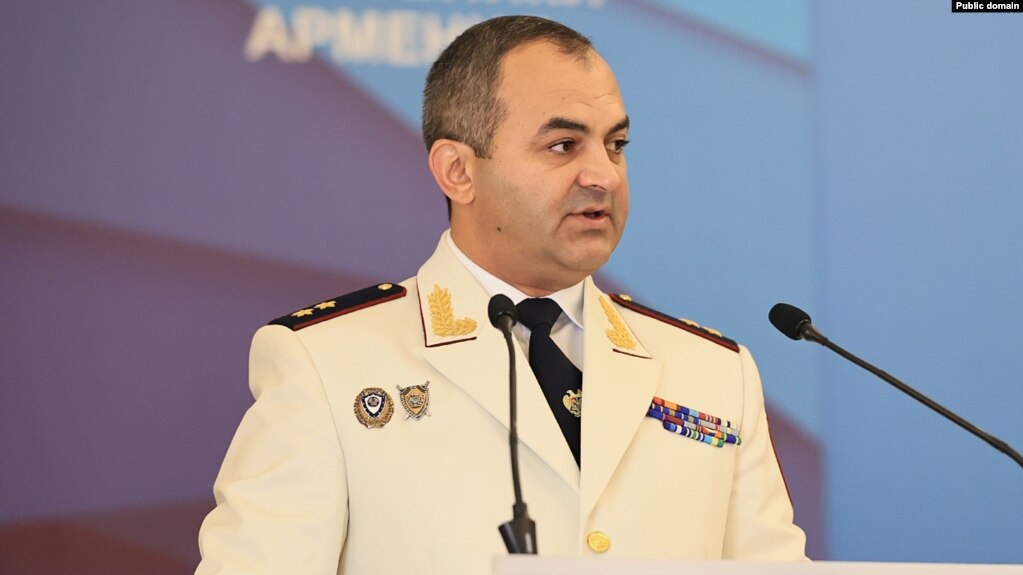 L&rsquo;ancien procureur général d&rsquo;Arménie demande aussi la démission de N. Pachinian