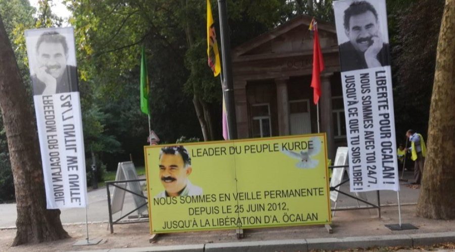 Attaque des Loups Gris contre la veille permanente du CDK-F à Strasbourg
