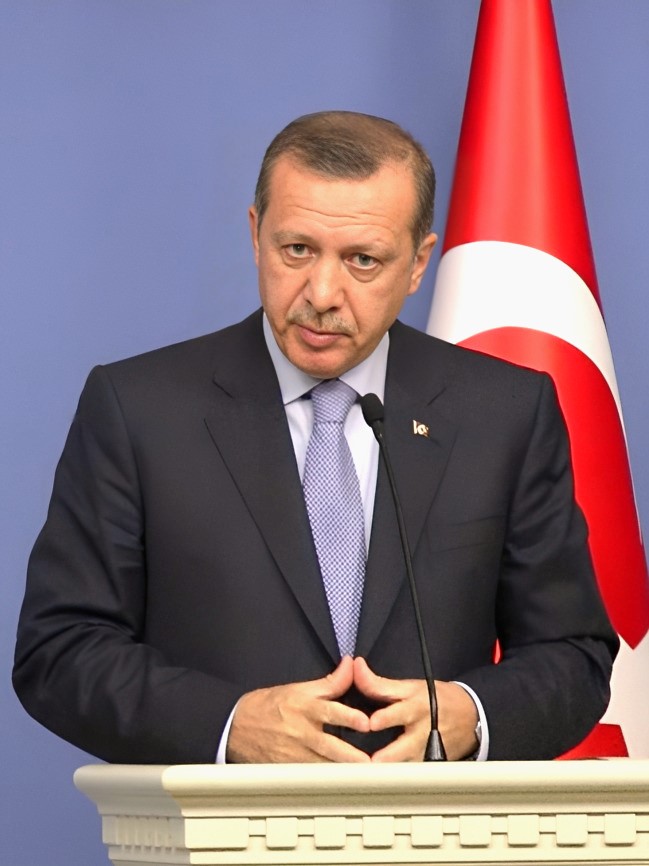 Première visite d&rsquo;Erdogan en 18 ans au siège de l&rsquo;opposition