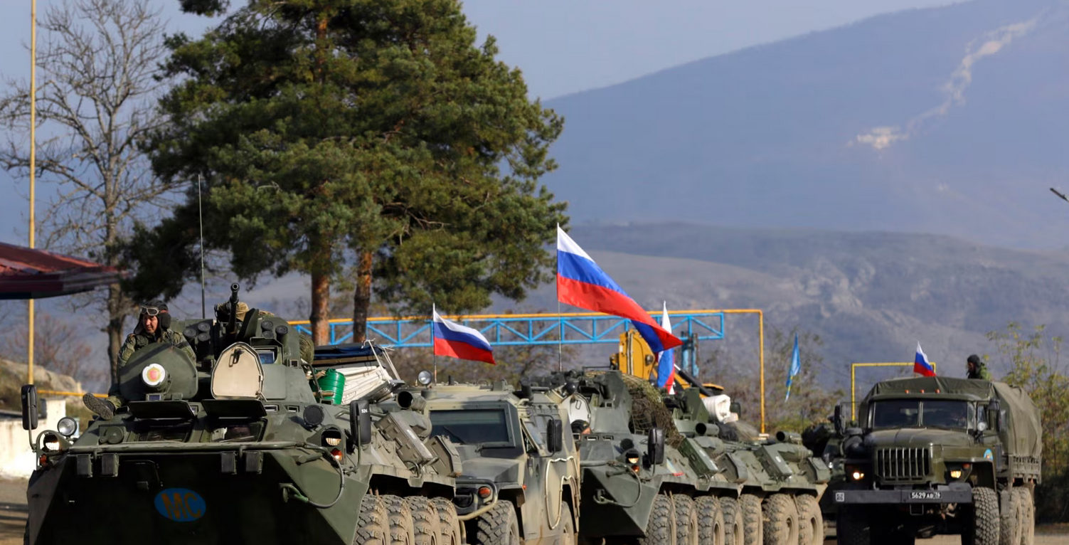 La Russie achève le retrait de ses troupes du Karabakh