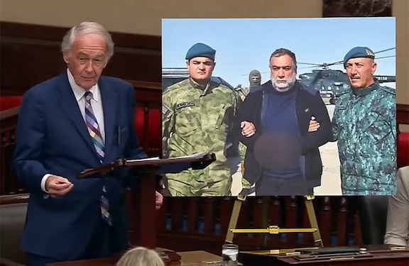 Le sénateur Markey demande à l&rsquo;Azerbaïdjan de libérer les otages arméniens