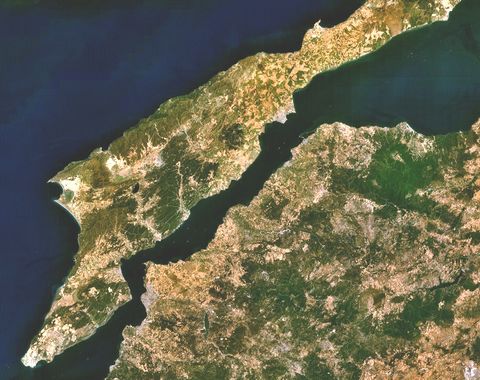 Le trafic maritime perturbé dans les Dardanelles