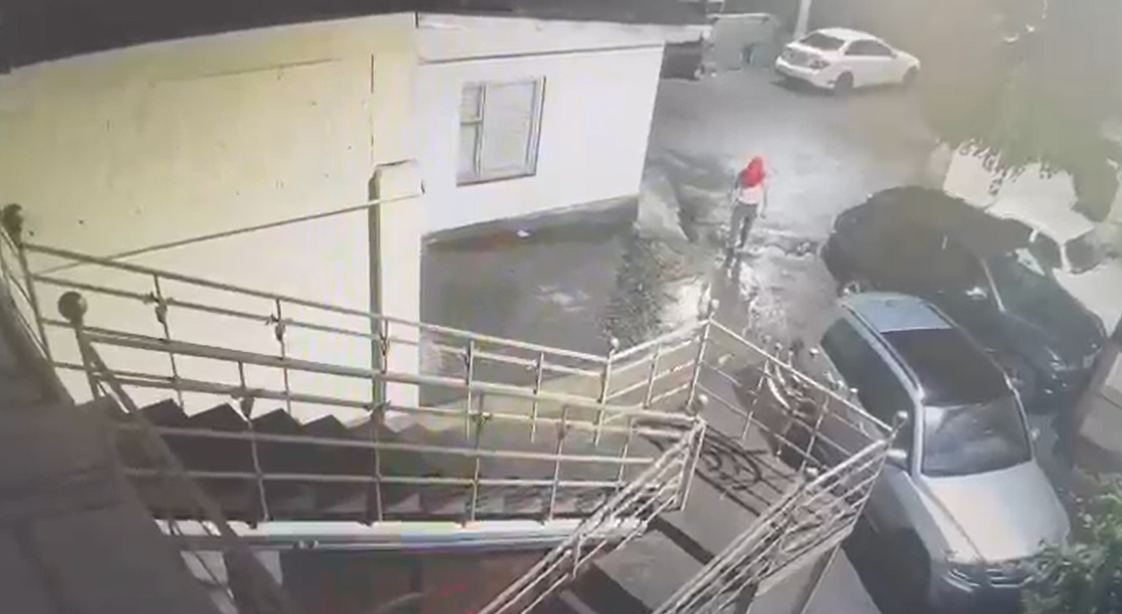 La police arménienne a arrêté un homme de 35 ans qui avait jeté des pierres et brisé une fenêtre de la synagogue juive de Yerevan le 10 juin