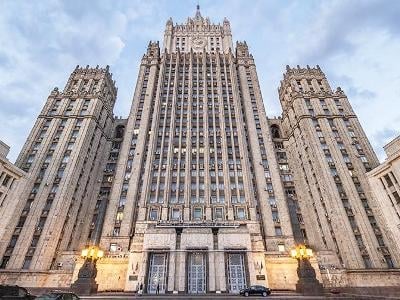 Le MAE russe critique le renforcement de la coopération militaire entre l&rsquo;Arménie et la France