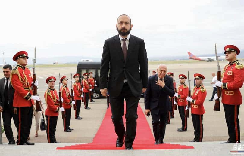 La visite d&rsquo;Ararat Mirzoyan le chef de la diplomatie arménienne en Géorgie a débuté