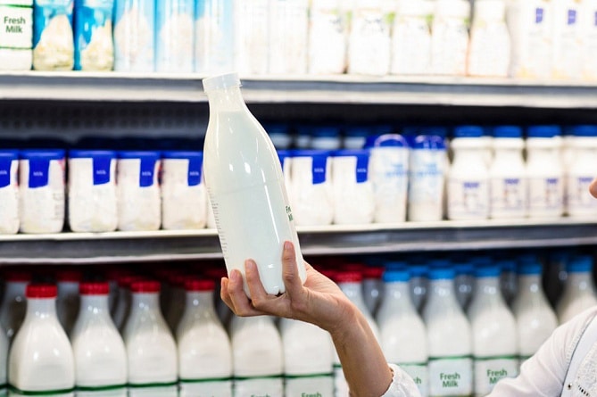 Le gouvernement introduit de nouvelles normes d&rsquo;étiquetage pour la viande et les produits laitiers