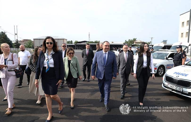Le ministre de l&rsquo;Intérieur et la secrétaire d&rsquo;État adjointe des États-Unis ont visité le complexe administratif de la Police à Yerevan