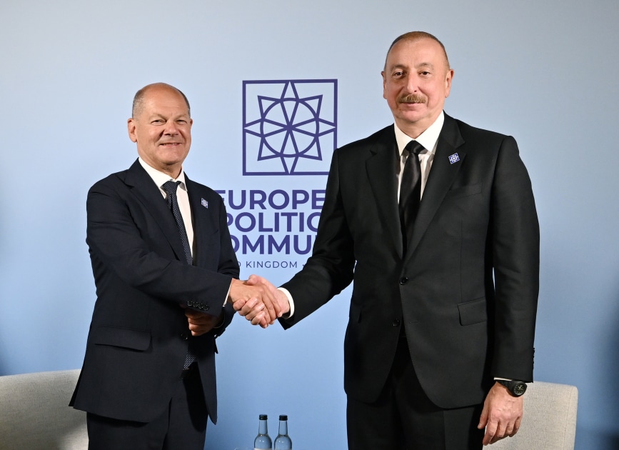 Aliyev déclare au dirigeant allemand que l&rsquo;Arménie doit modifier sa constitution