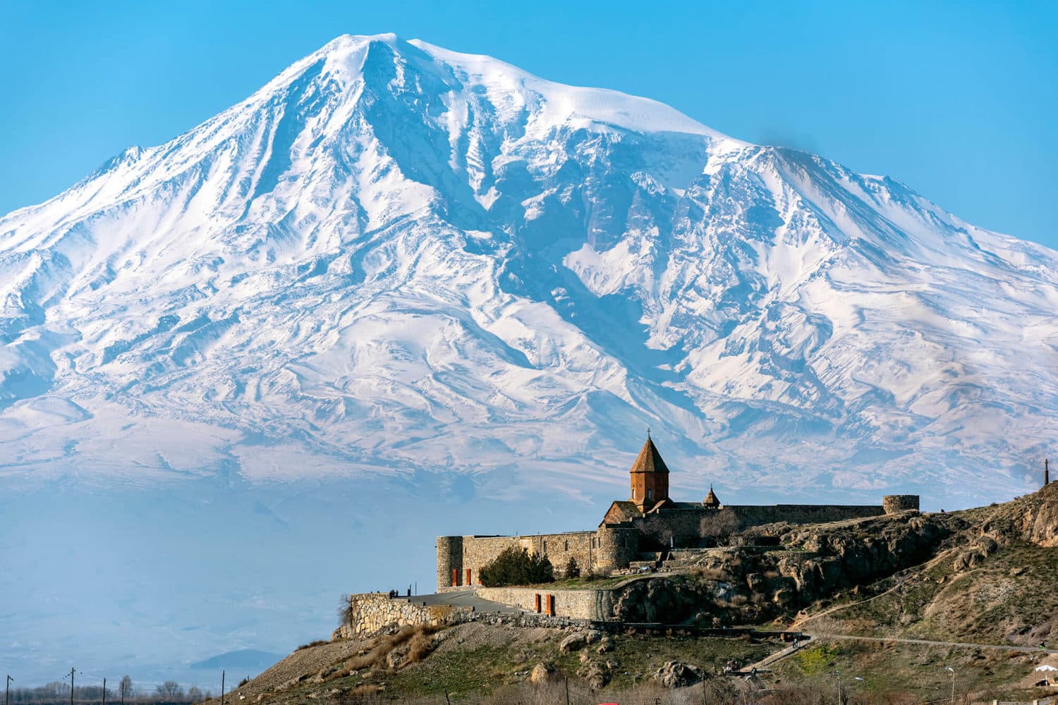 Les corps de deux alpinistes perdus ont été retrouvés sur le mont Ararat