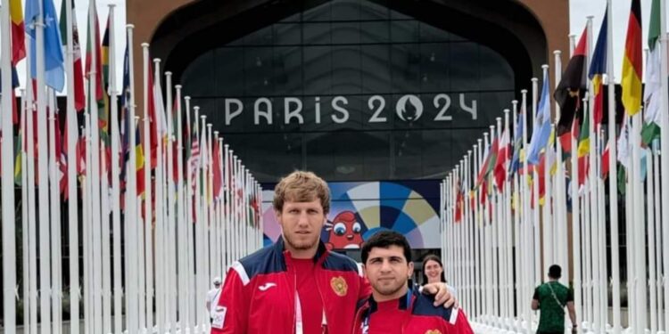 Paris-2024 : Artur Aleksanyan et Malkhas Amoyan les deux des trois ou quatre chances d’un titre olympique de l’Arménie sont arrivés à Paris